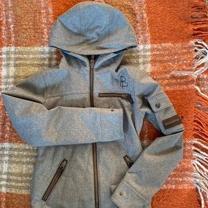 High quality Burton snowboarding jacket. Size XS. Good condition.